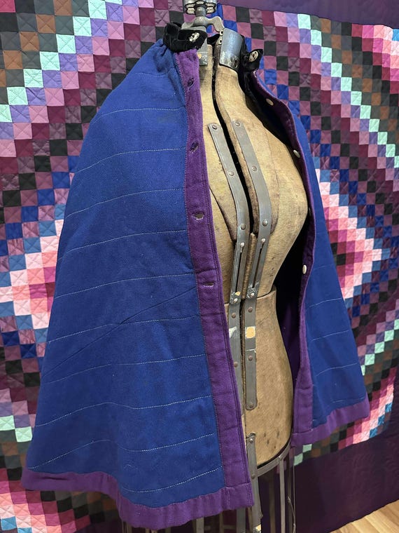 Antique Amish Girls Purple & Navy Wool Cape or Cl… - image 5