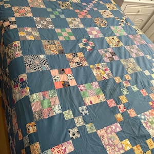 Gorgeous Vintage 40s Blue 9 Patch QUILT TOP