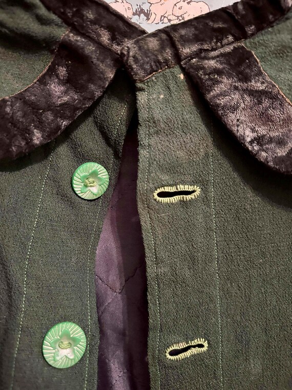 Antique Amish Young Girls Green Wool Cape or Cloa… - image 4