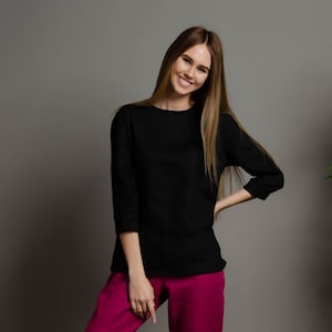 EMILY Elegante schwarze Leinenbluse mit Knöpfen am Rücken, Hemd hinten geknöpft, Elegante mittellange Ärmelbluse mit Hintenknöpfen