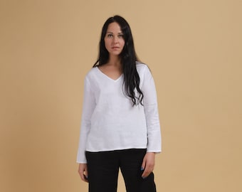 LEILA long sleeve V-neck linen top, white colour linen shirt with splits on the sides, Simple long sleeve linen shirt in natural colour