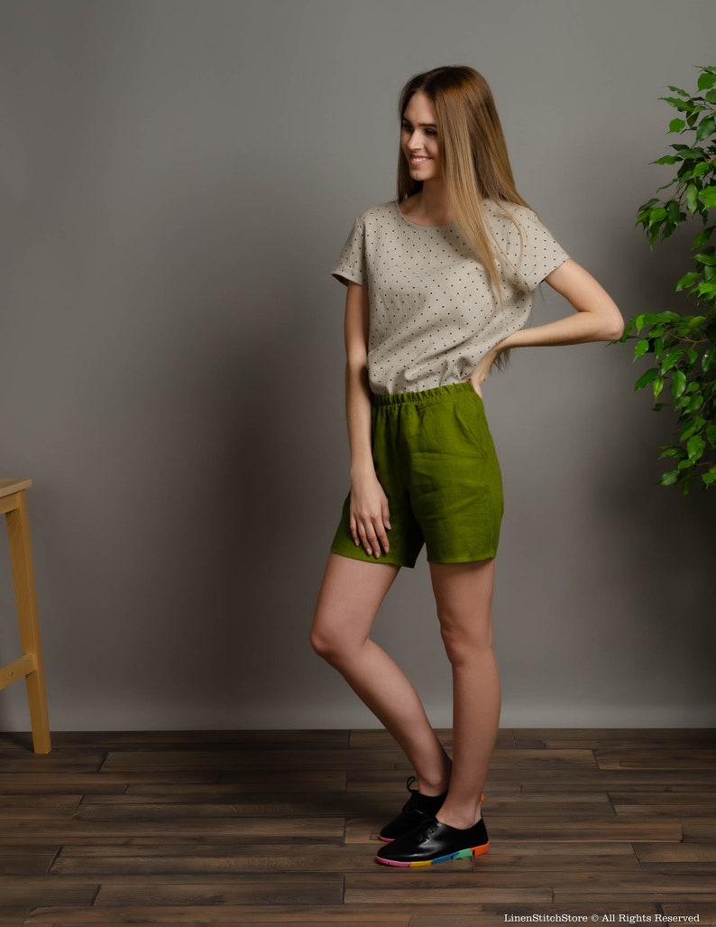 LILLY Olive green linen shorts with elastic waistband and inner pockets, short linen pants for women image 3