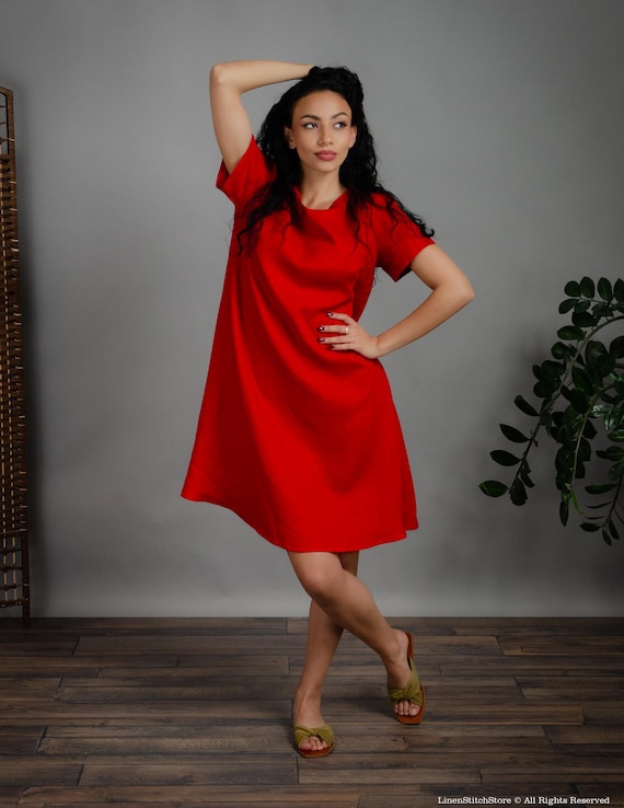 MEGHAN BRIGHT RED short-sleeved White linen dress with side pockets, A-line loose linen dress, summer dress, knee-length linen dress MEGHAN BRIGHT RED short-sleeved White linen dress with side pockets, A-line loose linen dress, summer dress, knee-length linen dress