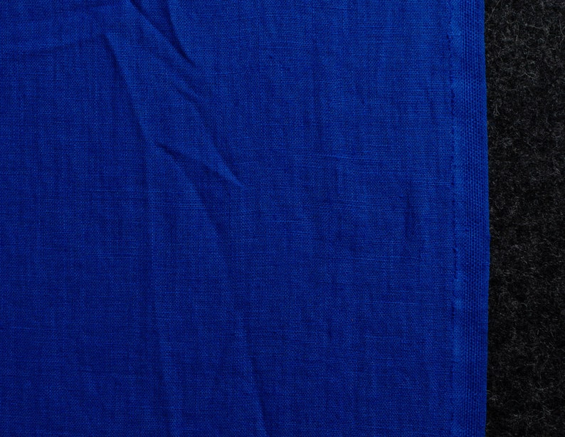 Royal blue medium weight linen fabric, deep blue linen fabric supply, dark blue linen flax supply image 3