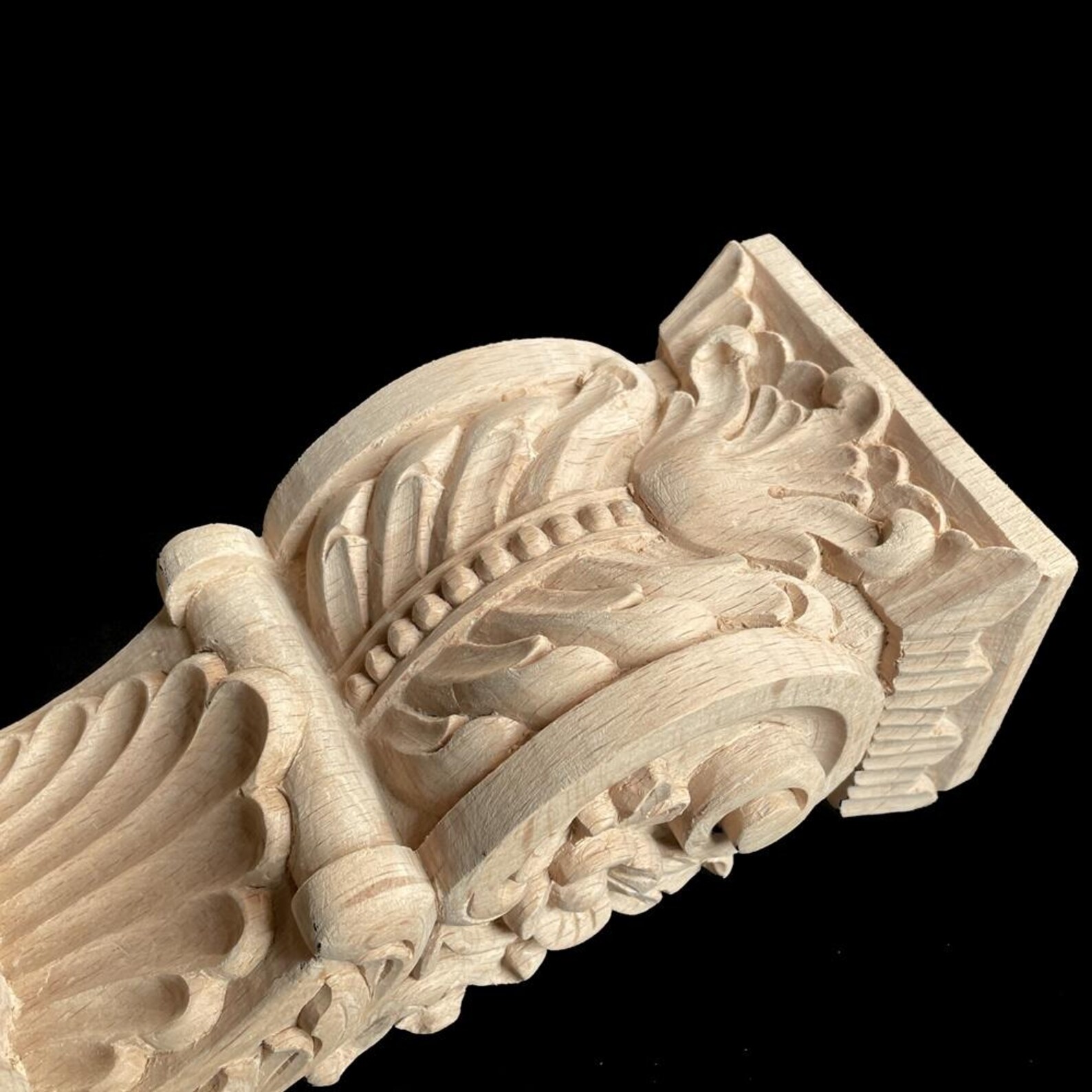 CBL-01: Hand Carved Corbel Bracket Self-support Corbel Decorative