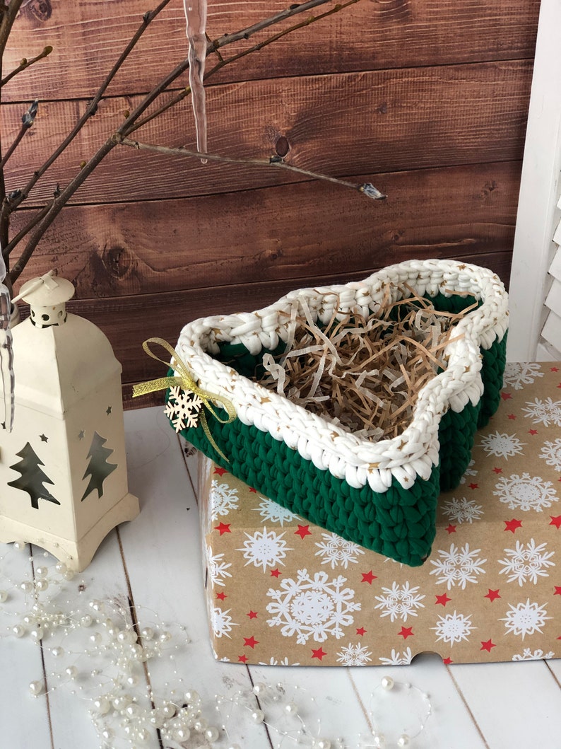 Christmas tree shaped wooden bottoms for crochet basket Etsy