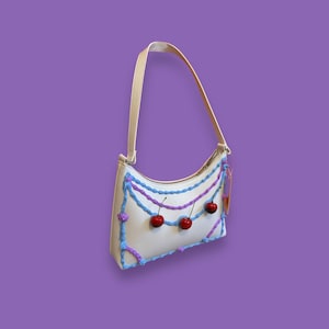 Fake Cake Handbag - White