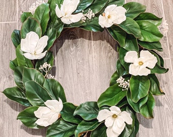 Spring Magnolia Wreath, Green Farmhouse Wreath for Front Door, Year Long Wreath, Everyday Farmhouse Wreath, Everyday Wreath for Front Door.