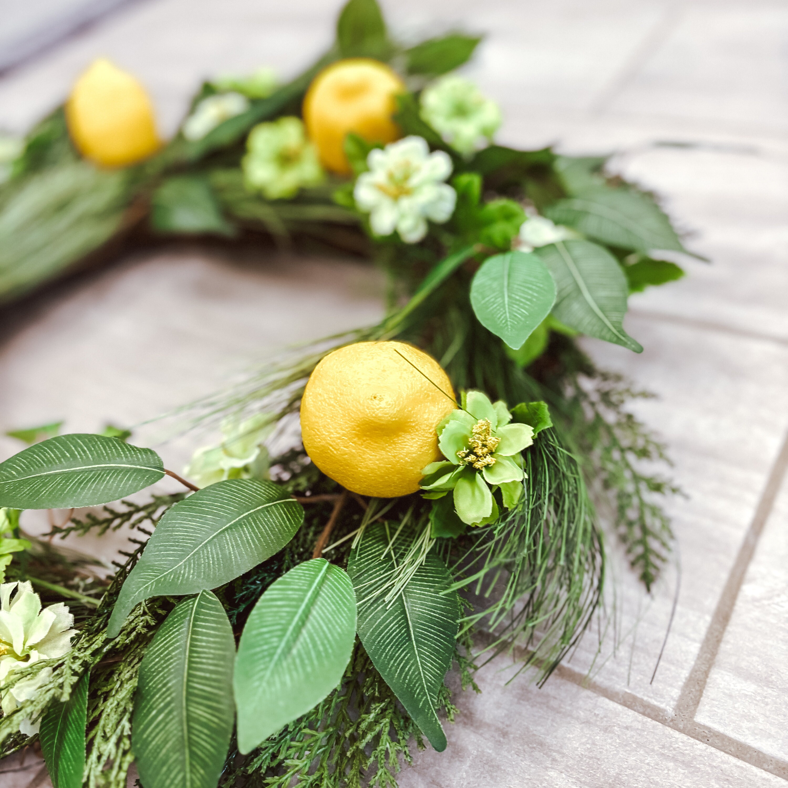 Yellow Lemon and White Floral Greenery Summer Wreath for Front Door ...
