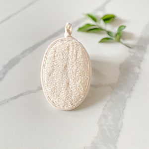 Coussin de douche en luffa Éponge naturelle pour le bain et le corps Tampon bio biodégradable Salle de bain zéro déchet Plante végétale image 5