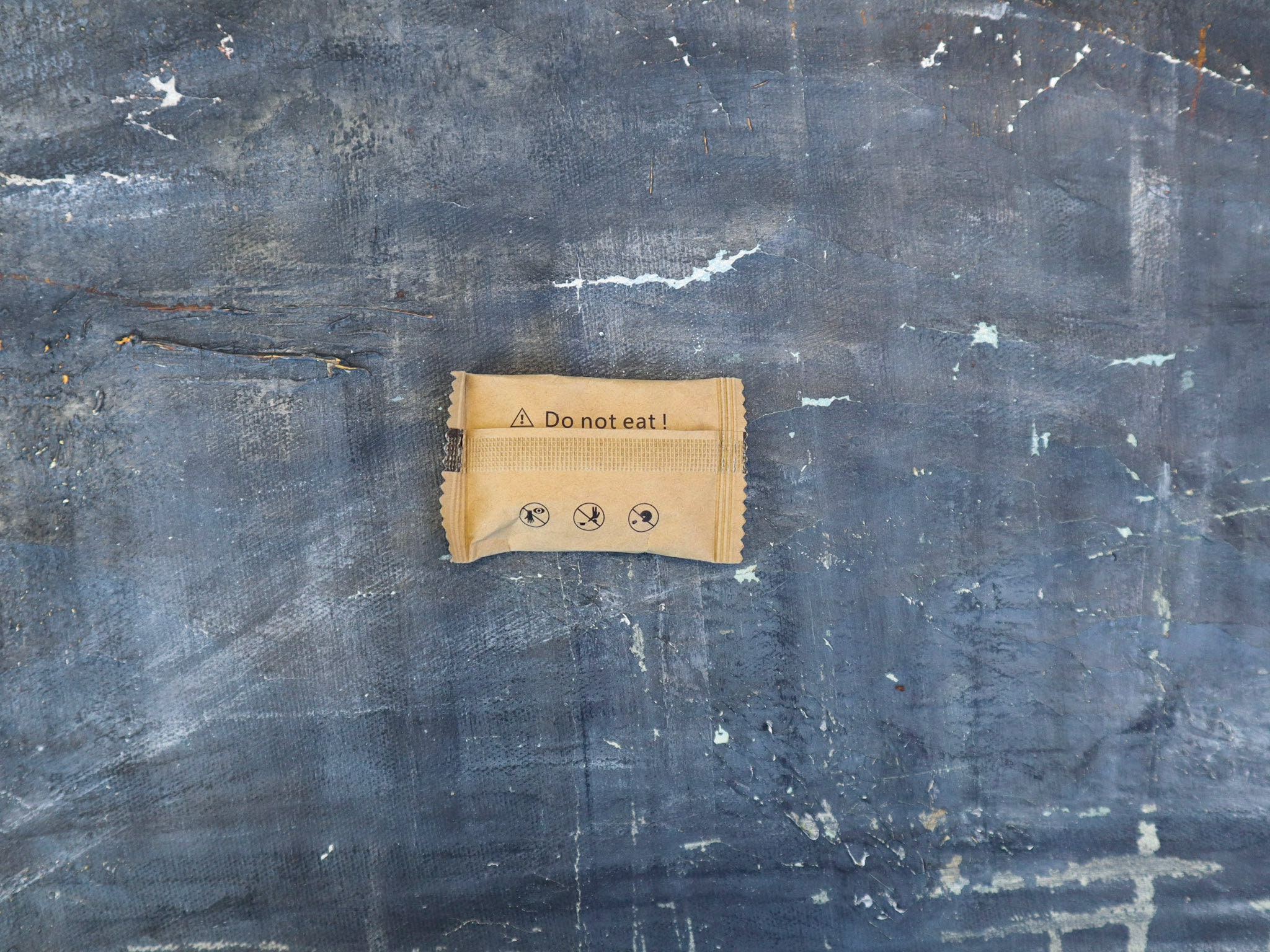 Eco Family Floor Cleaning Tablets Refill (6x 8g) | Grapefruit Scent | Non- Toxic & Cruelty-Free | For All Floors | Buy Now With Express International Delivery - View #2