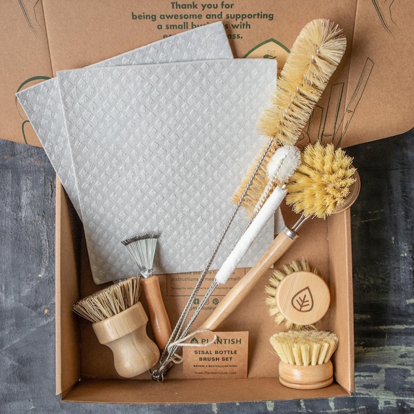 Zero Waste Kitchen Brush Set | Best Value Cleaning Tool Kit | Dish Soap Bar | Plastic-free & Eco-friendly Products | Gift For Mom | Plantish