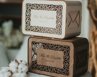 Personalized Rustic Wedding Card Box, Vintage Charm for your Wedding, Modern Card Holder, Unique Wooden Card Box, Add to your Reception