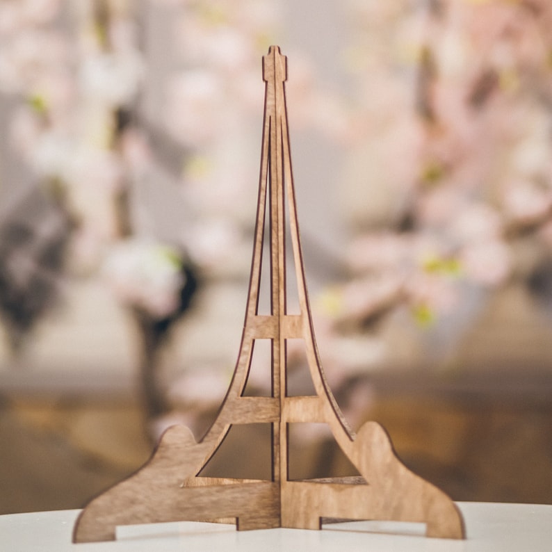 Stand for your Rustic Wedding Guest Book Alternative.