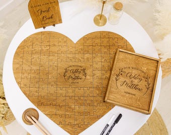Libro de visitas con forma de corazón: Decoración de madera para bodas