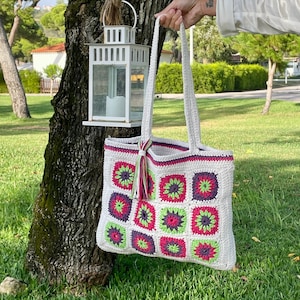 Granny square bag