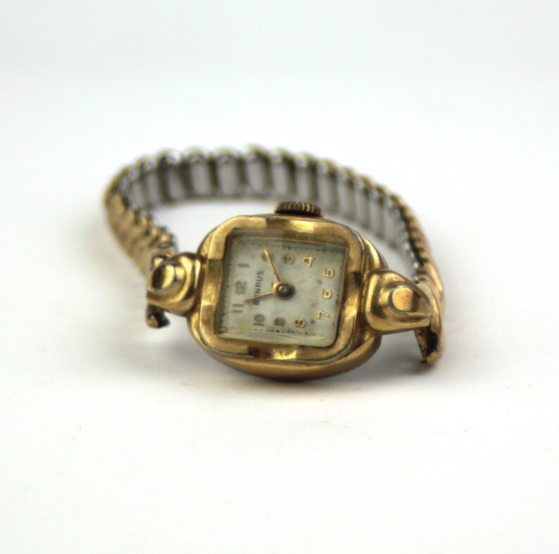vintage elgin women's watch value