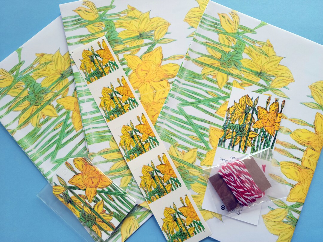 Daffodils Paper Gift Wrap Kit 3 Folded Sheets Matching Etsy