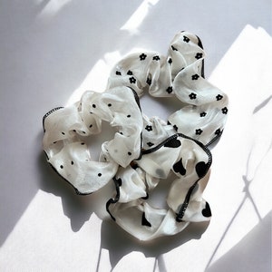 Bloom with Grace Scrunchie set of 3