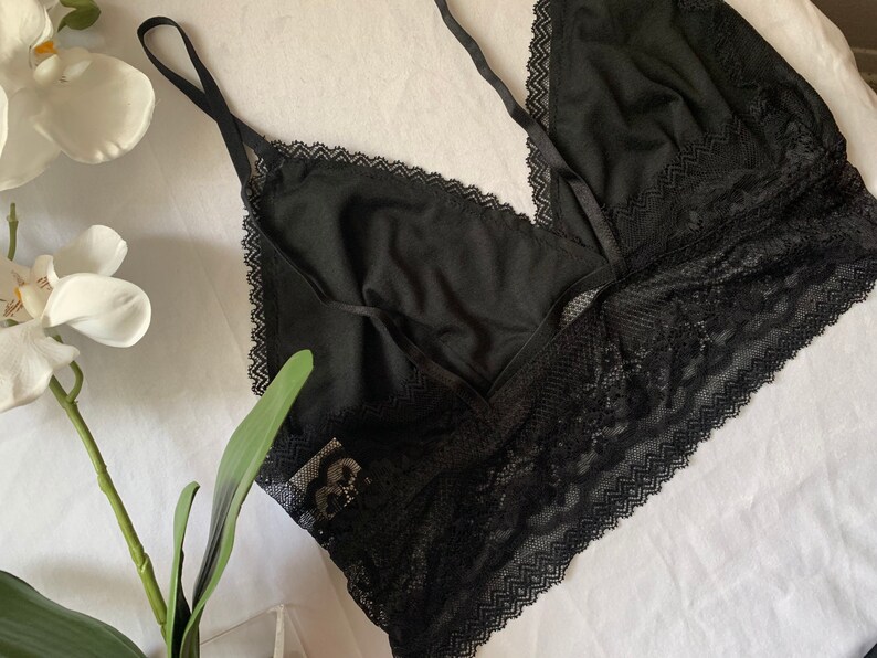 Plus Size Floral lace black bralette