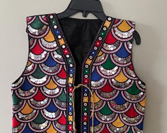 Mumbai Carnival Scallop Vest – Hand-Stitched Sequin Embroidery