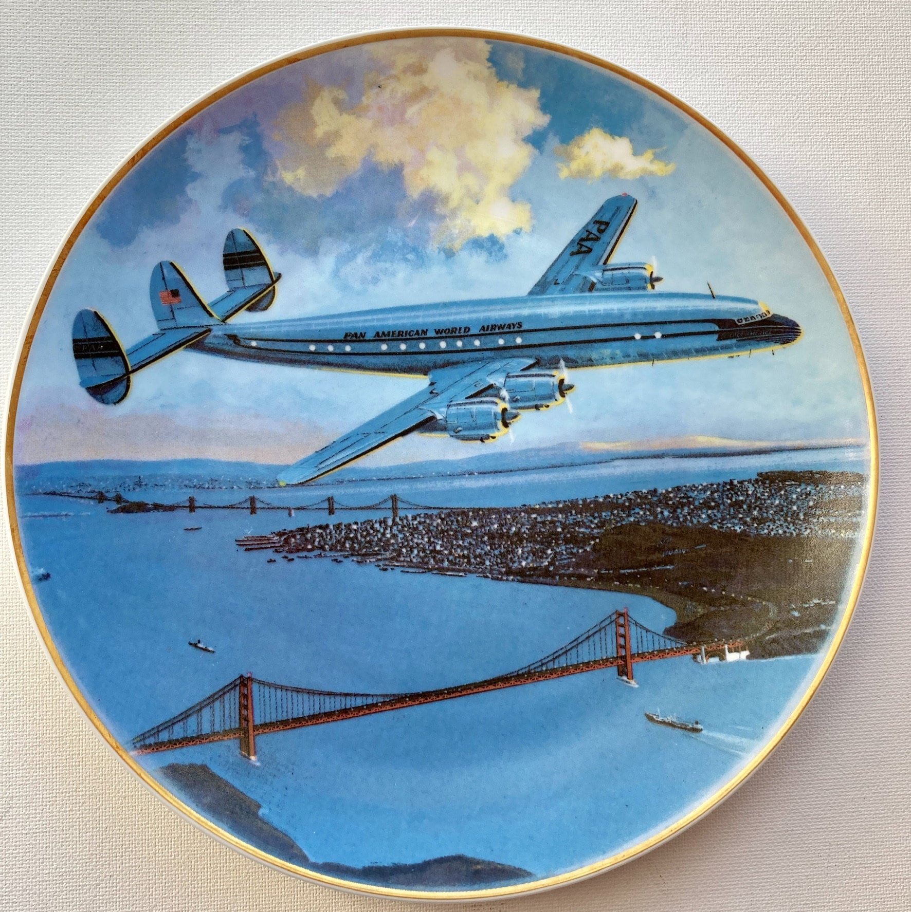 パンナム　絵皿　PAN AM PIONEER FLIGHTS il_fullxfull.3658457794_ocug.jpg