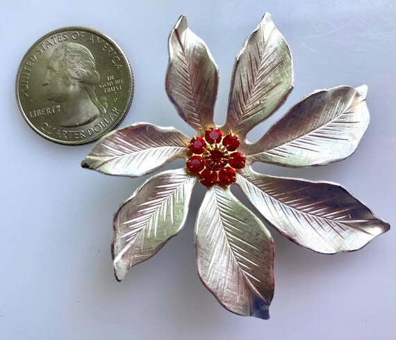 1950s Christmas Poinsettia Brooch White Holiday F… - image 3