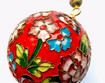 Chińska mosiężna ozdoba choinkowa Cloisonné w kształcie kuli, emalia czerwona