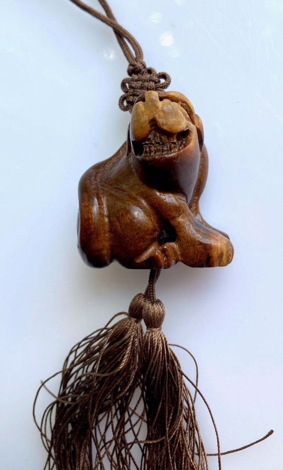 Jade foo dog pendant best sale