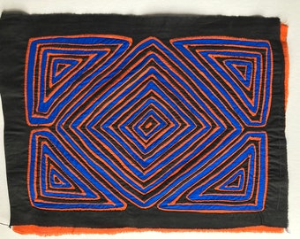 Vintage Mola Folk Art Textile from South America, Cuna Panama Wall Decor, Clothing Embellishments, Geometric pattern