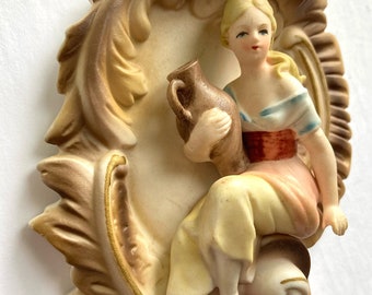 Wall Ceramic Figurine Colonial Girl Leaf Frame Vintage Lefton 3D Bisque Plaque