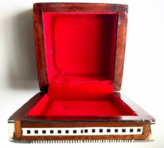 Vintage Inlay Mother of Pearl Wooden Jewelry Box Squa… - Gem
