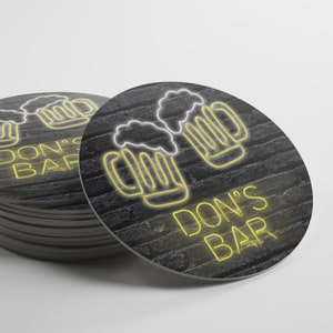 Posavasos personalizados con letrero de neón para bar (2 tazas)