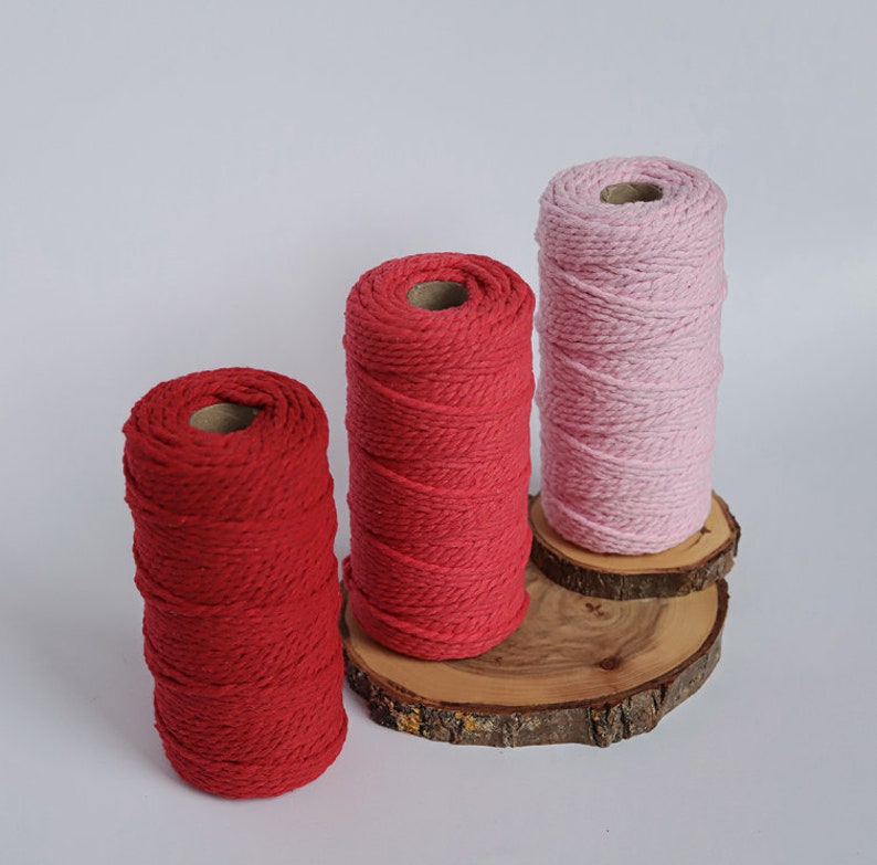 Natural 4mm cotton macrame cord in beige and white shades, soft knitted rope for bags, baskets and home decor