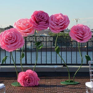 Lote 9 flores grandes, composición flores papel gigante boda, telón fondo boda con flores enormes, Alicia en el país las maravillas