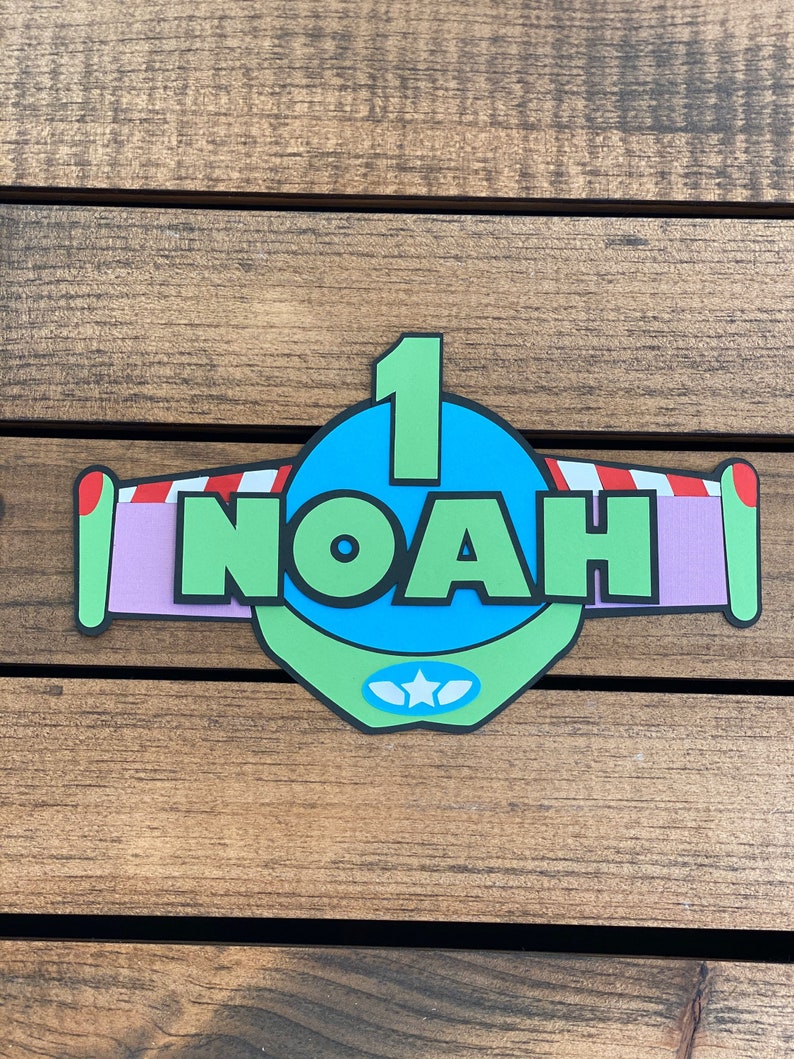 buzz lightyear topper