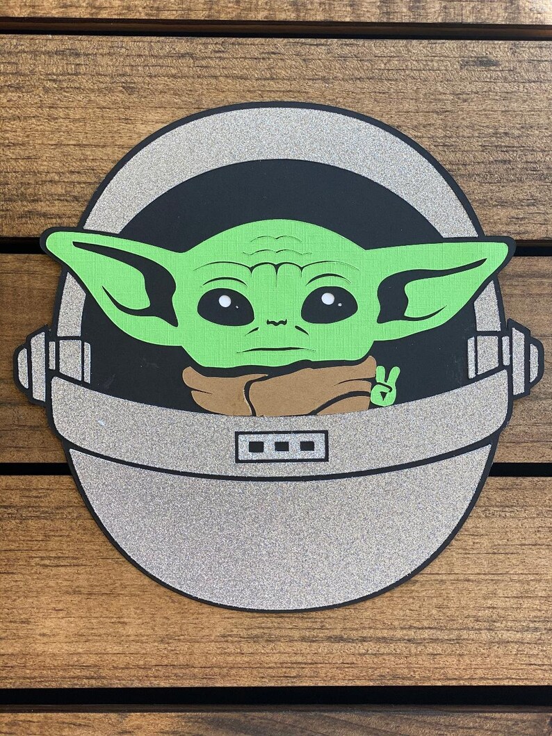 The Mandalorian Star Wars Baby Yoda Custom Paper Cake