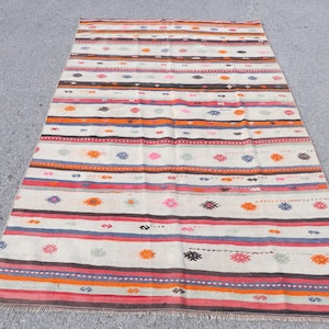 Turkish Kilim, Vintage Kilim, Area Rug, Anatolian Kilim, 5x8ft, Handwoven Kilim, Striped Kilim, Bohemian Decor, Colorful Kilim Rug