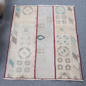 Vintage Turkish Rug, Beige Kilim Area Rug, Tribal Turkish Carpet, 68x87cm Small Rug, Handwoven Decor, 2x3ft Boho Rug, Rustic Floor Mat