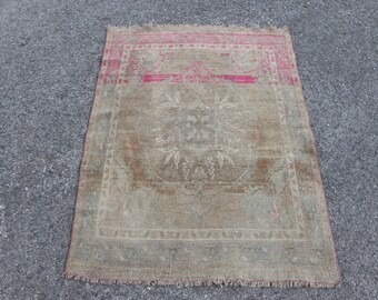 Faded Rug, Turkish Rug, 4.7x3.4 ft, Oushak Rug, Small Rug, Oriental Rug, Antique Rug, Door Mat, Gift Rug, Organic Rug, Vintage Carpet, 5616