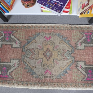 Vintage Turkish Rug, Small Anatolian Carpet, Authentic Decor 49x97cm 2x3ft, Wool Door Mat Traditional