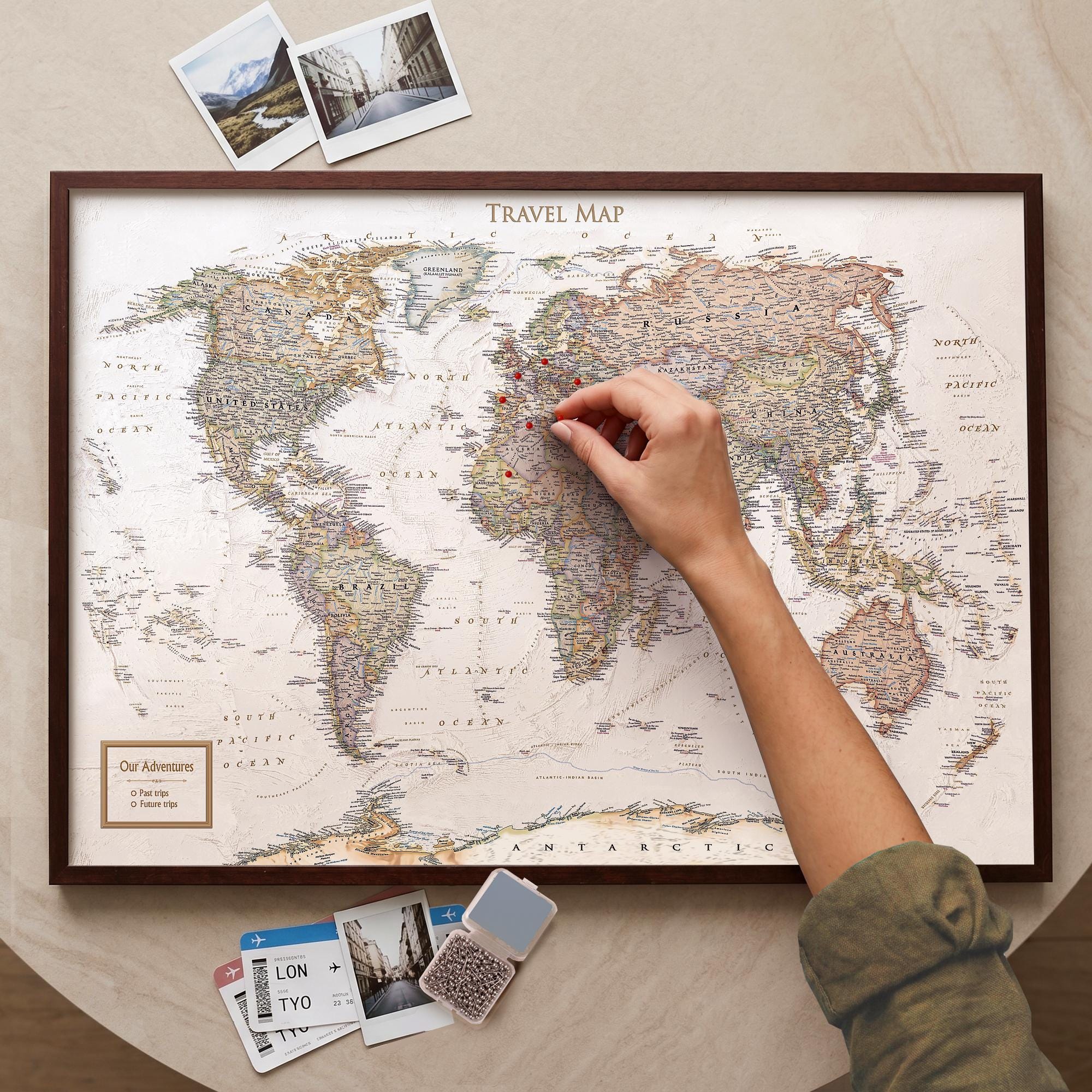 プッシュピン世界地図 – ピン付き旅行トラッカーマップ