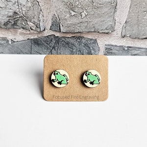 Frog Earrings l Frog Gift l Frogcore l Tree Frog Earrings l Frog Lover Gift l Wooden Earrings