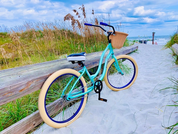 gravity snake eyes cruiser bikes