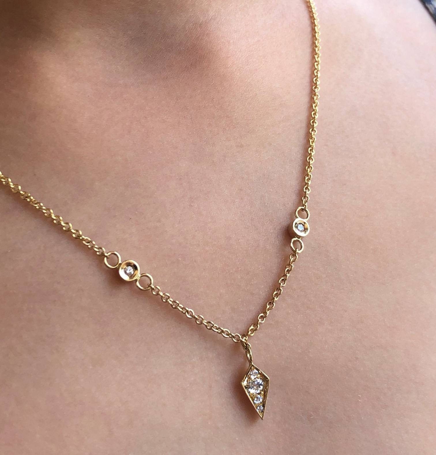 Diamond Necklace in Gold Minimalistic Necklace With Diamonds Rhombus