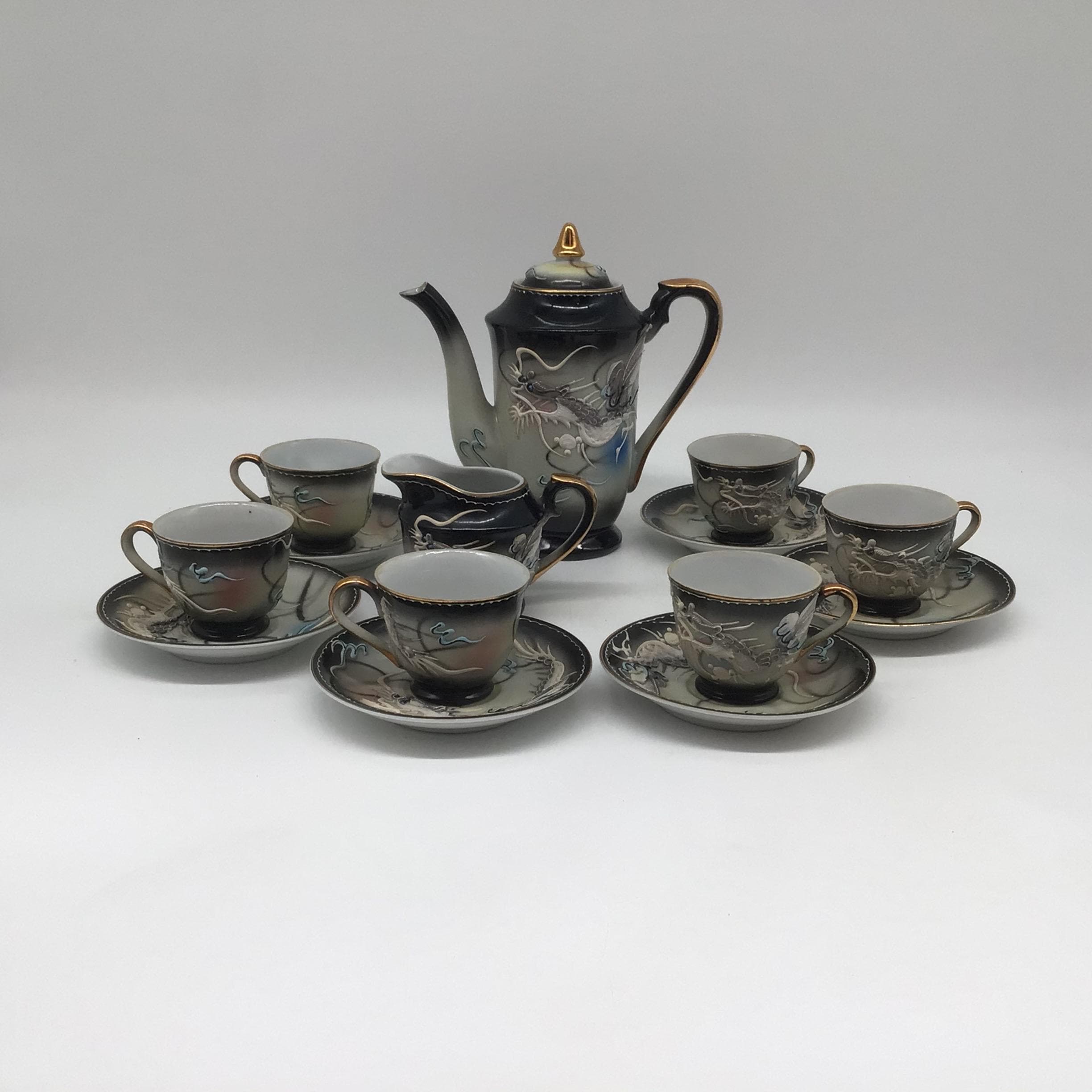 Moyishi Chinese Porcelain Gaiwan Floral Dragon Jamaica