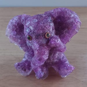 Lucky Elephant Statue 3&quot; in Amethist Quartz/Handmade in Peru/Free Shipping