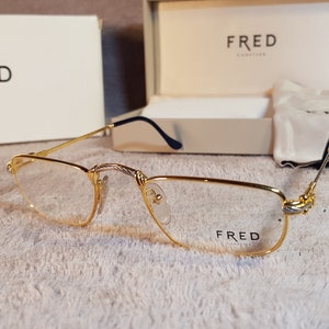 Fred  DEMI LUNE
