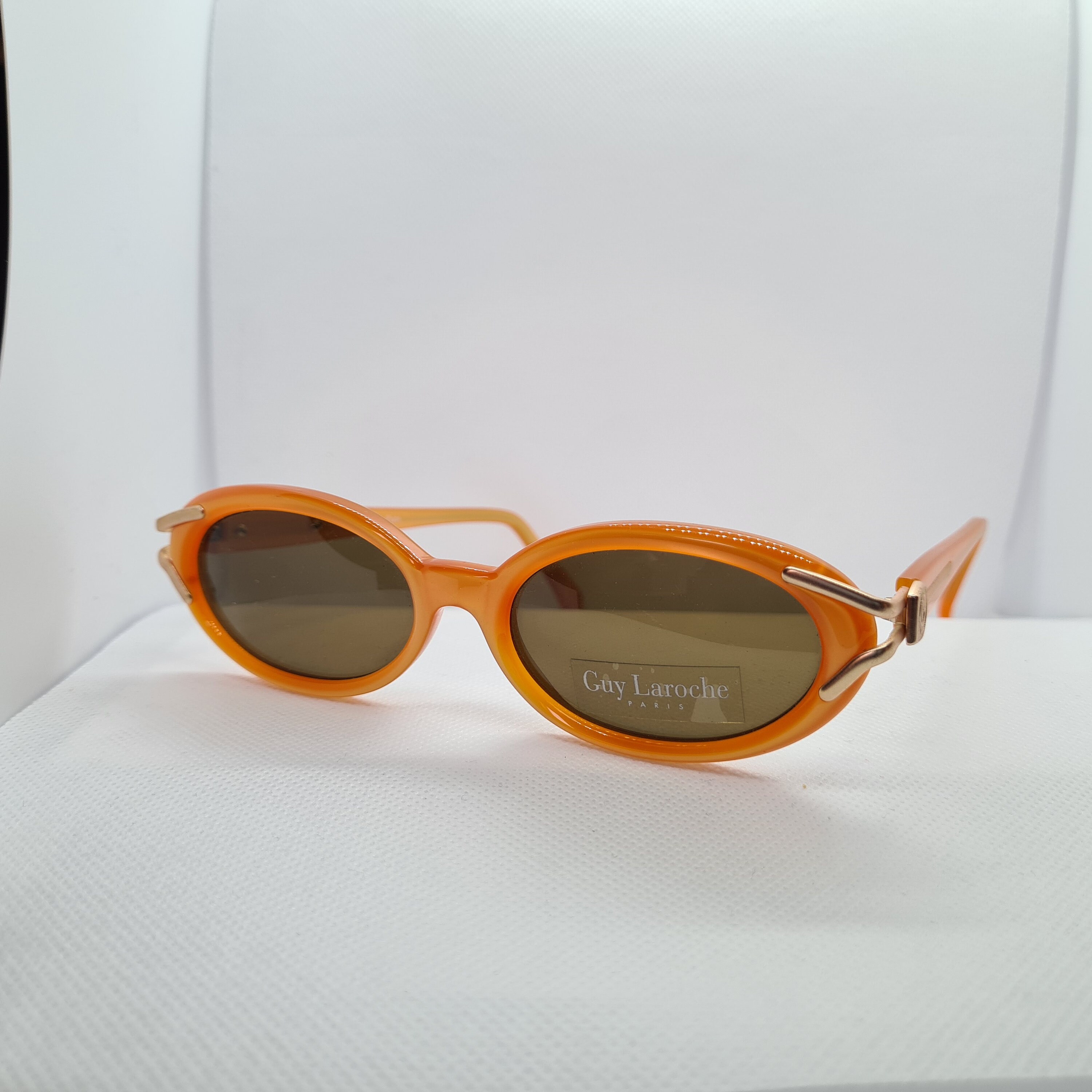 guy laroche sunglasses