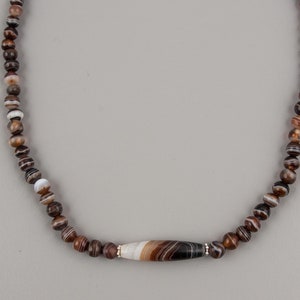 Ancient Agate Round Beads with Agate Barrel Bead Centerpiece